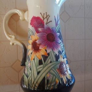 Dale Tiffany English Garden 10 X 8 inch JUG